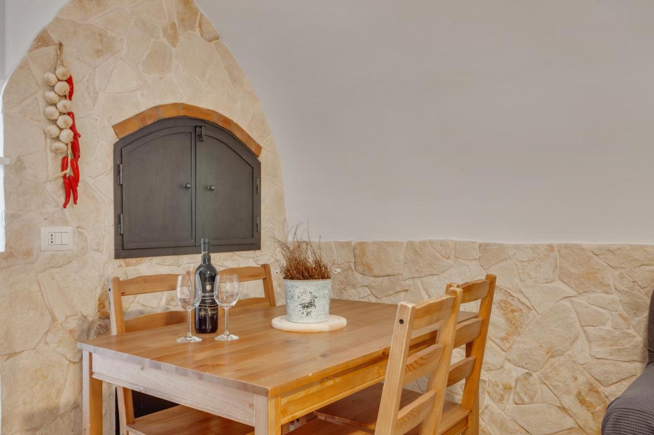 La Chicca Historic Center Beautiful Flat Monopoli Exterior foto